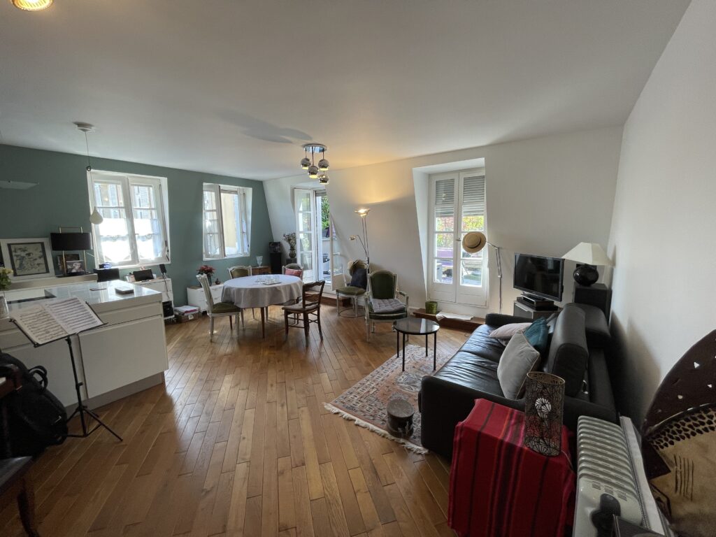 Superbe appartement de 2 pièces avec terrasse à Saint-Germain en Laye