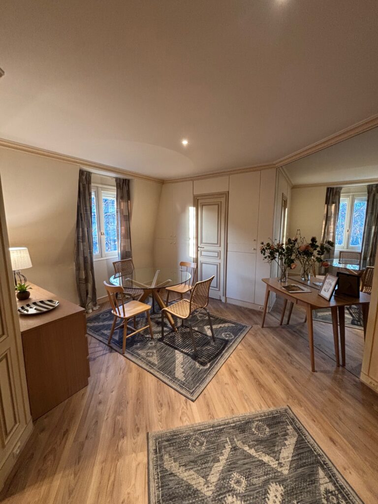 Élégant 2 pièces meublé 51M2 avec ascenseur – Boulevard Haussmann, Paris 8ᵉ