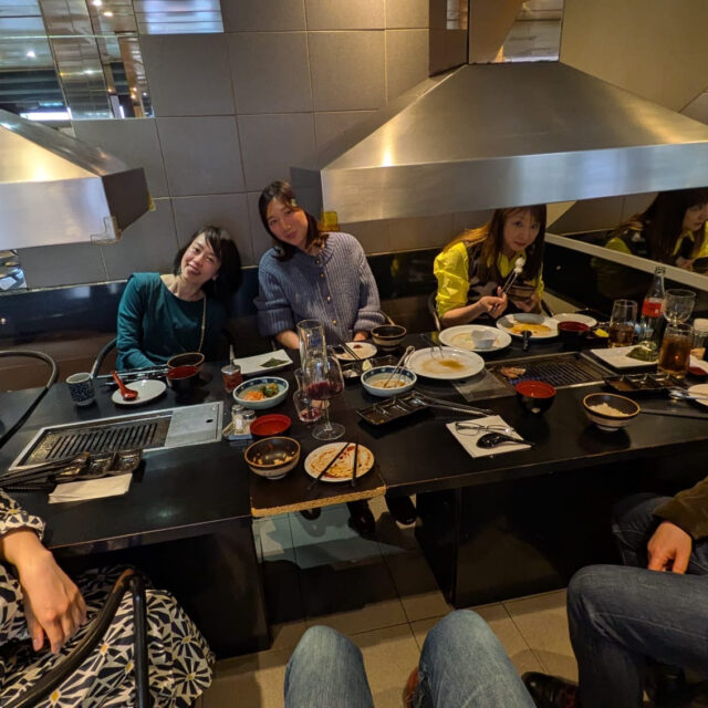 フランス不動産&パートナーズ一周年記念は、15区の焼肉まっちゃん。
美味しかった! みんな大満足です!